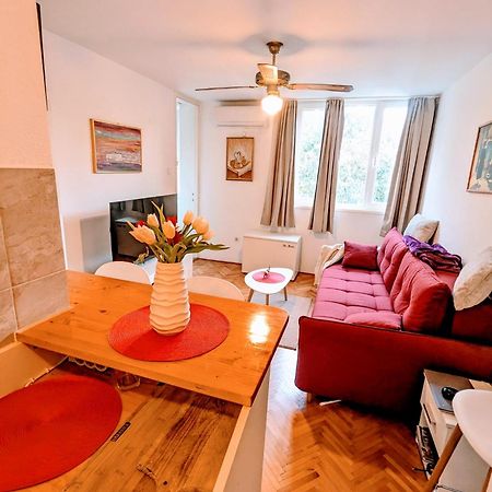 Demass Apartment - Cozy, Free Parking And Wifi ดูบรอฟนิก ภายนอก รูปภาพ