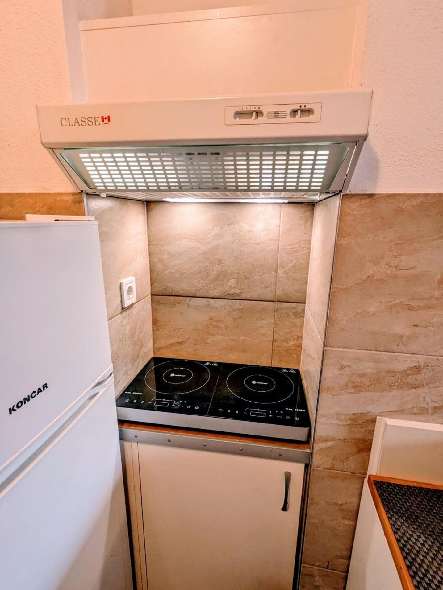 Demass Apartment - Cozy, Free Parking And Wifi ดูบรอฟนิก ภายนอก รูปภาพ